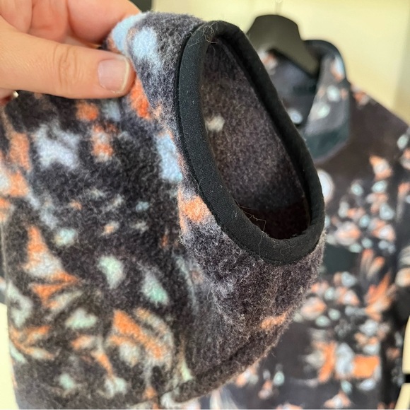 Patagonia Synchilla Snap-T lightweight Swirl Floral & Pitch Blue Gray Women’s L - Picture 8 of 16